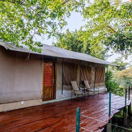 טאלק Prideinn Mara Camp & Cottages מראה חיצוני תמונה