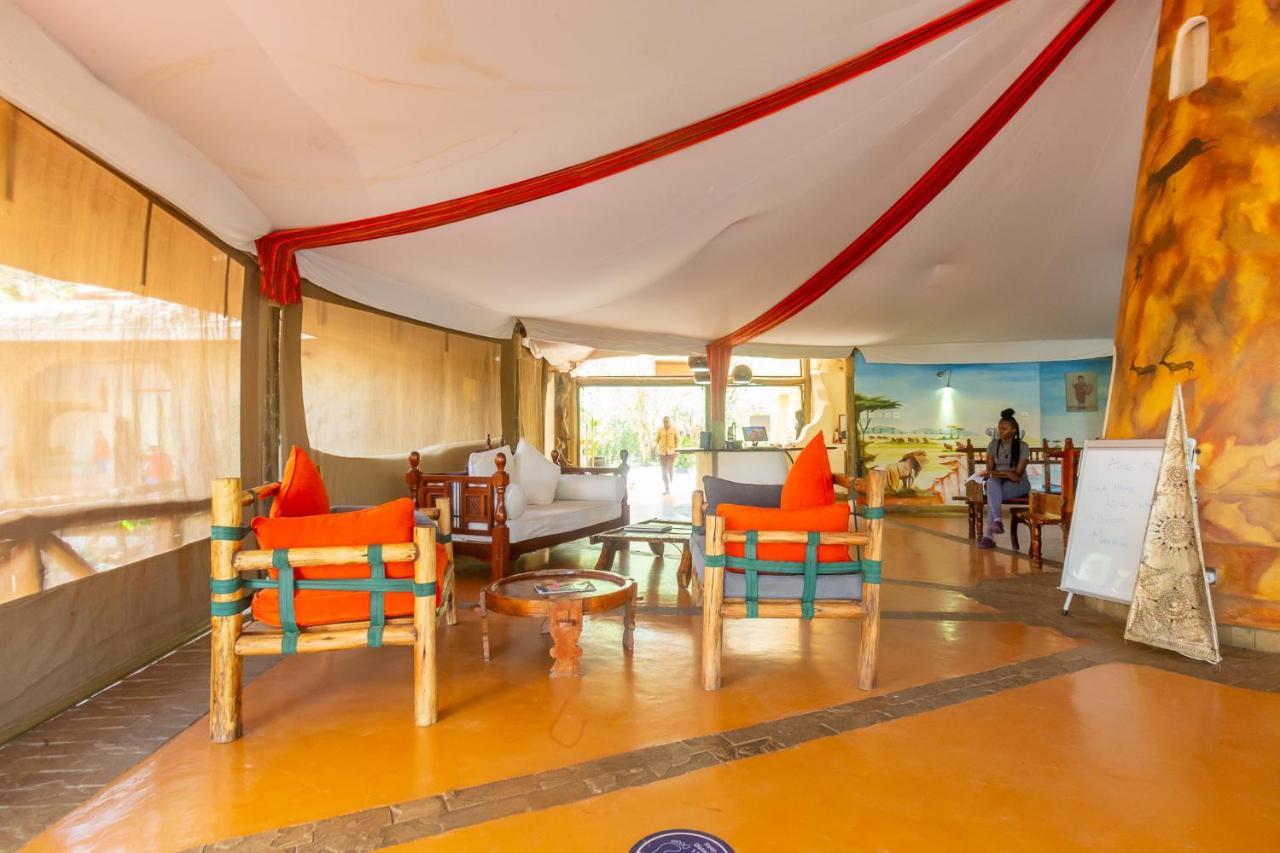 טאלק Prideinn Mara Camp & Cottages מראה חיצוני תמונה