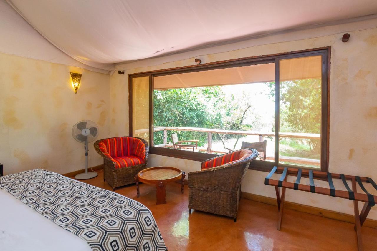 טאלק Prideinn Mara Camp & Cottages מראה חיצוני תמונה