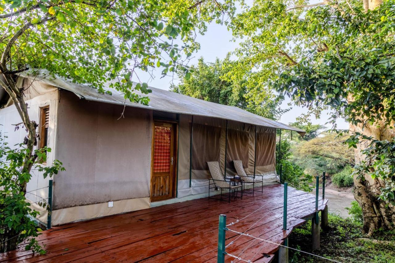 טאלק Prideinn Mara Camp & Cottages מראה חיצוני תמונה